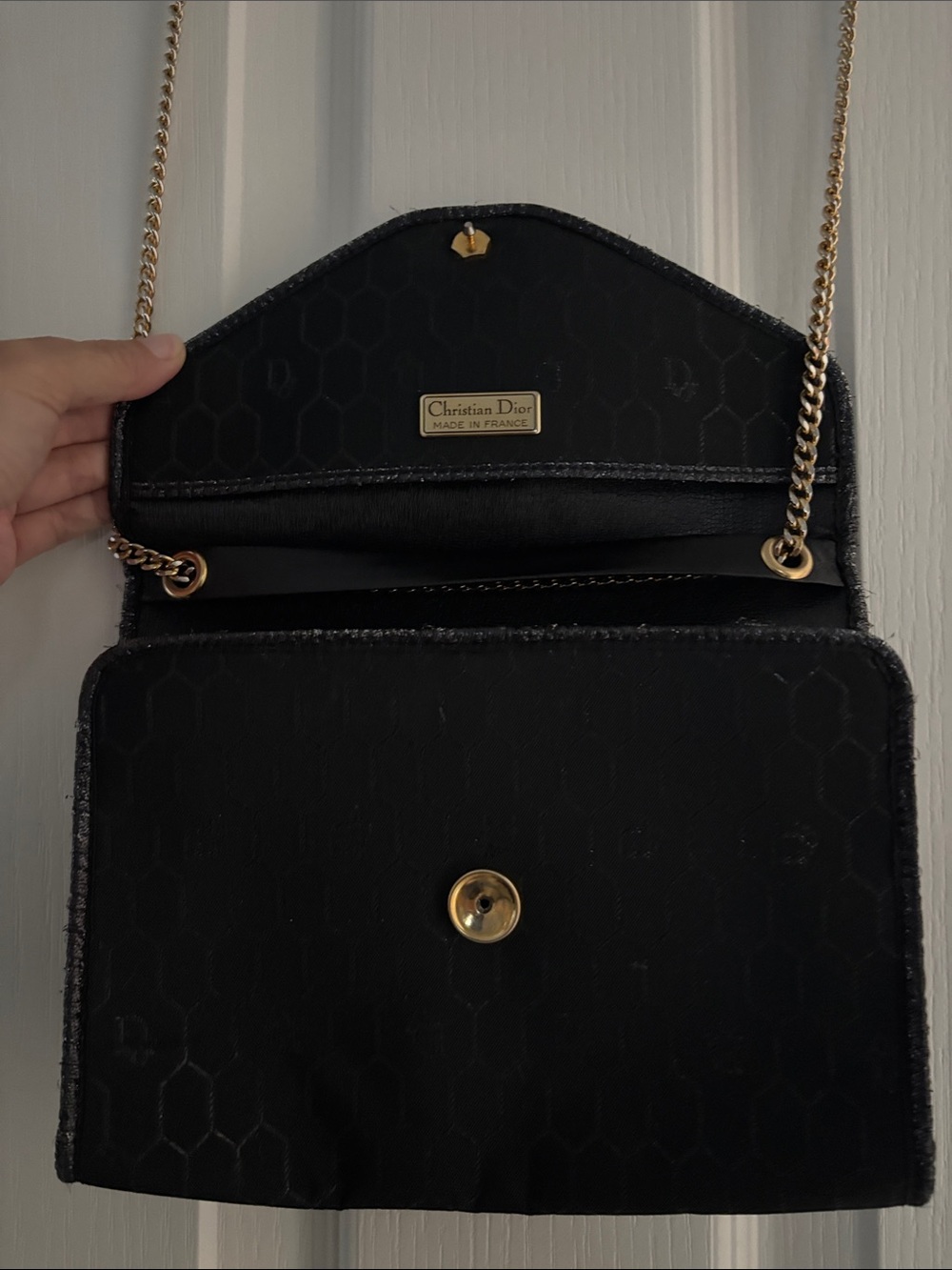 Christian Dior Vintage 30 Montaigne
Chain Cloth Shoulder/Clutch Bag
Honeycomb - Picture 4 of 11